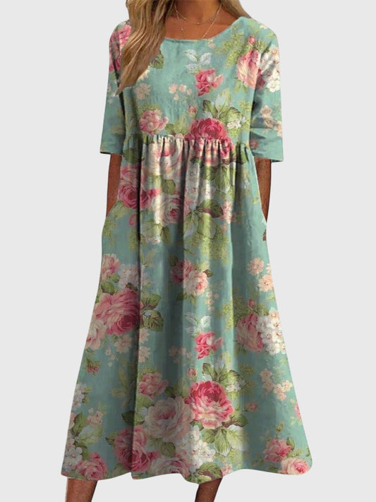djala-flattering-dress-02.webp