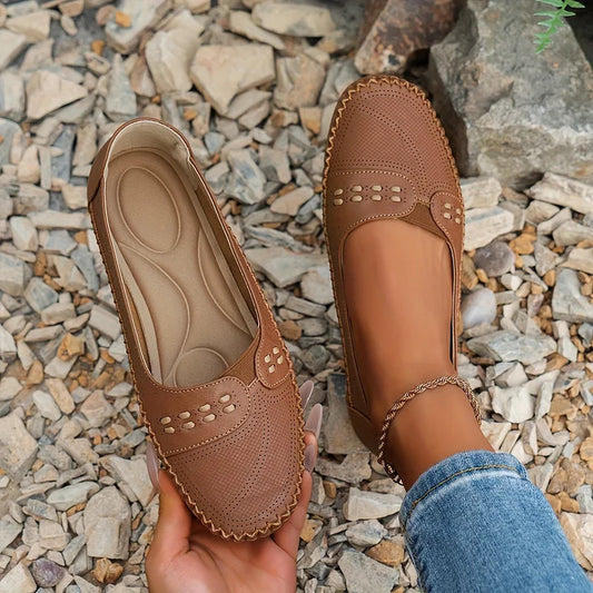 Aina | Everyday Ease Slides