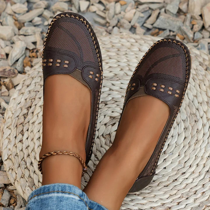 Aina | Everyday Ease Slides