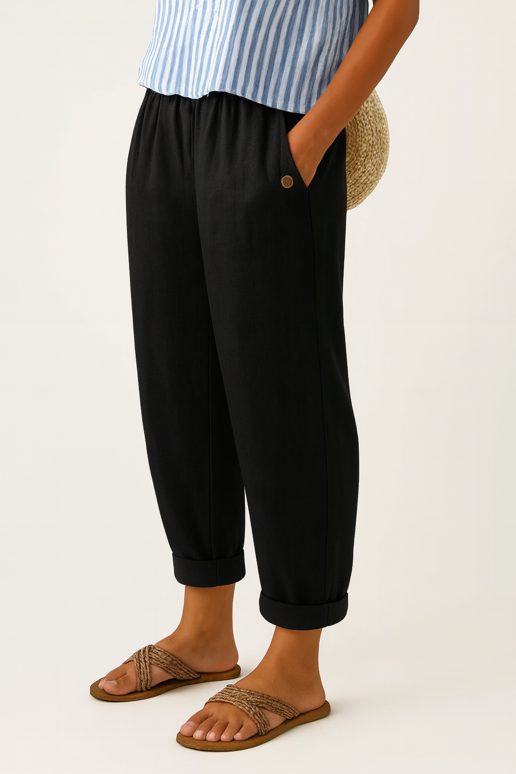 Anna |  Relaxed Cropped Trousers with Elastic Waistband and Pockets