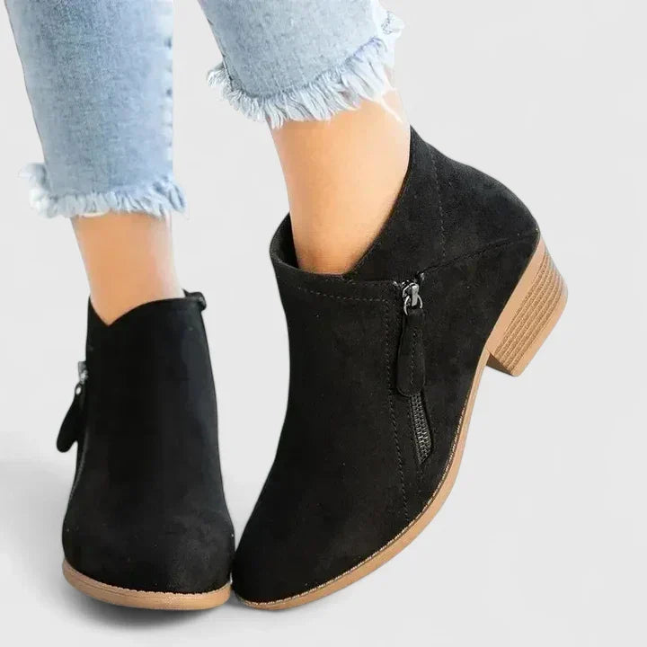 Auryziah | Chic Side-Zip Boots