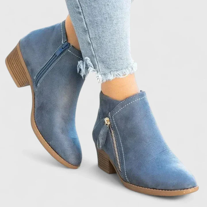 Auryziah | Chic Side-Zip Boots