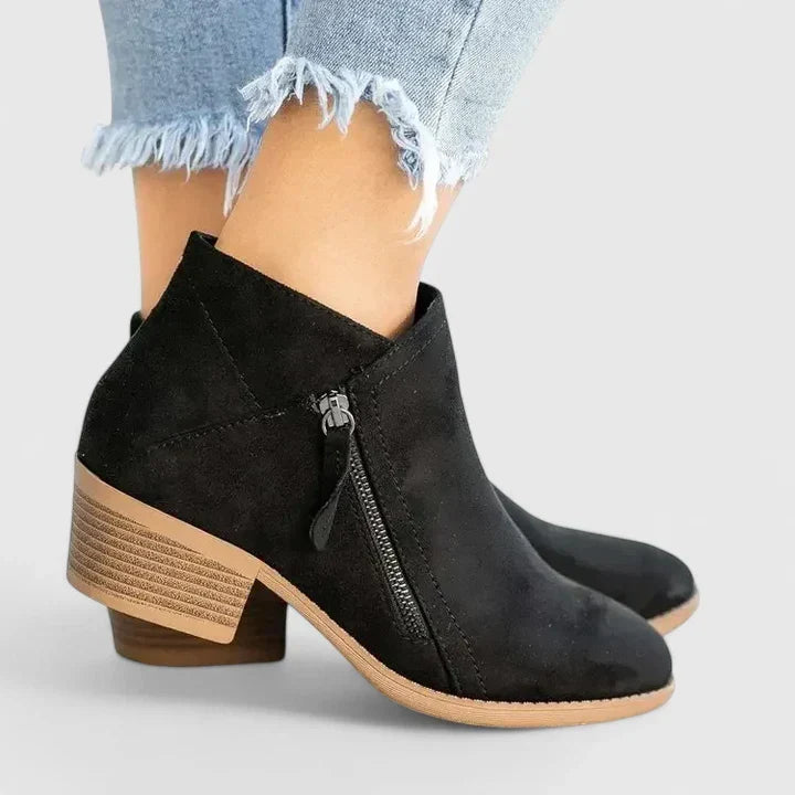 Auryziah | Chic Side-Zip Boots