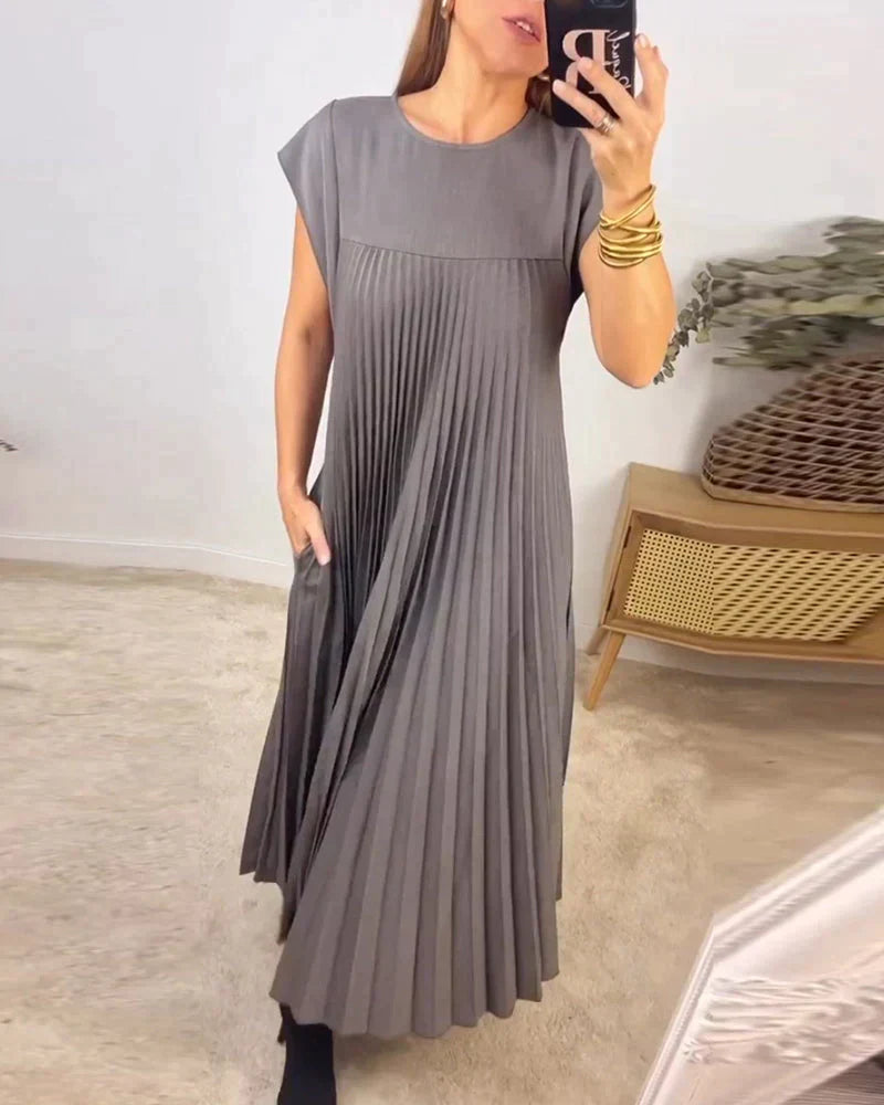 elena-flattering-pleated-midi-dress-06.webp