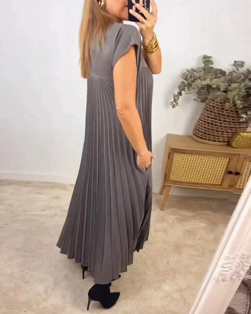 elena-flattering-pleated-midi-dress-08.webp