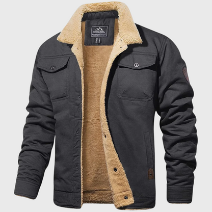 Eric | The bomber jacket with a timeless edge