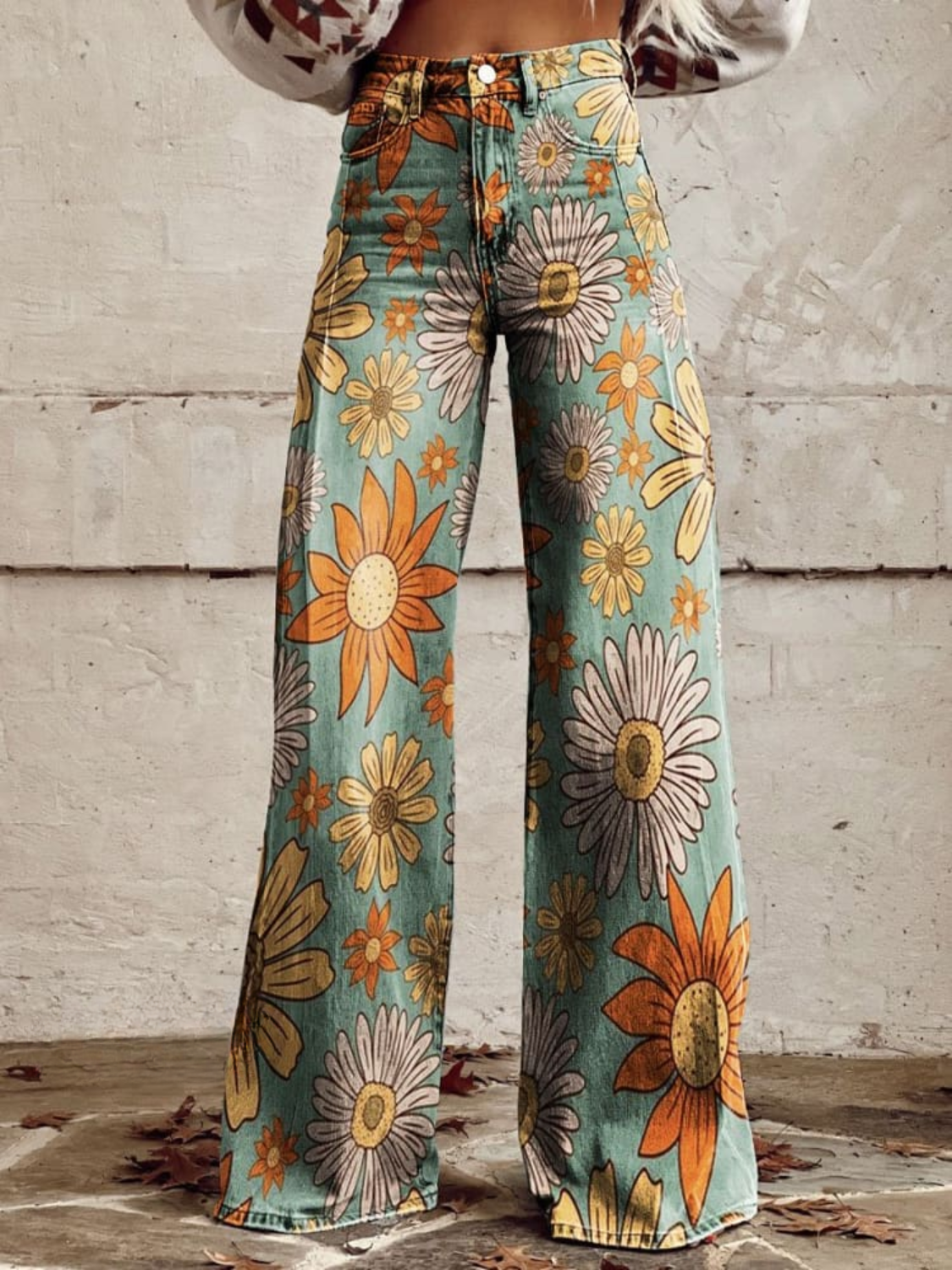 Isabeau | Wide Leg Jeans with Floral Print