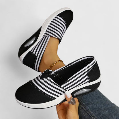 Julia | Comfortable Everyday Sneakers