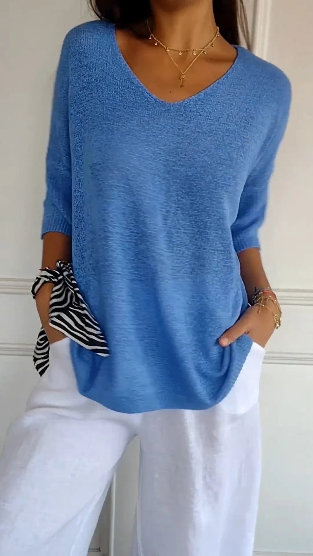 Lauren |  Casual V-Neck Top