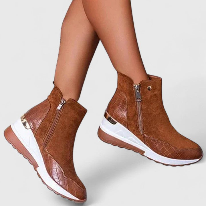 Maele | Elegant Wedge Boots