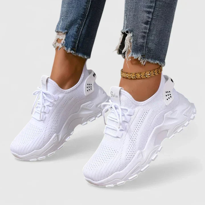 Maica | Cushioned Everyday Sneakers