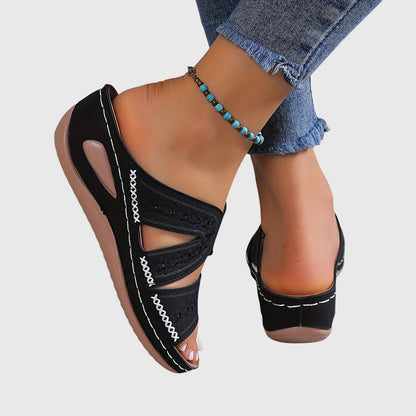 Noëlle | Lightweight Adjustable Sandals