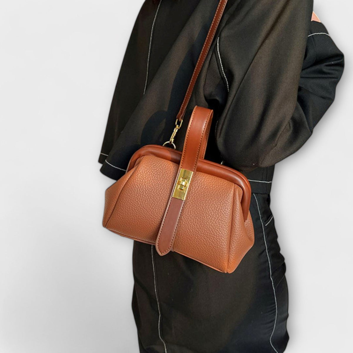 Olivia - Retro Bag