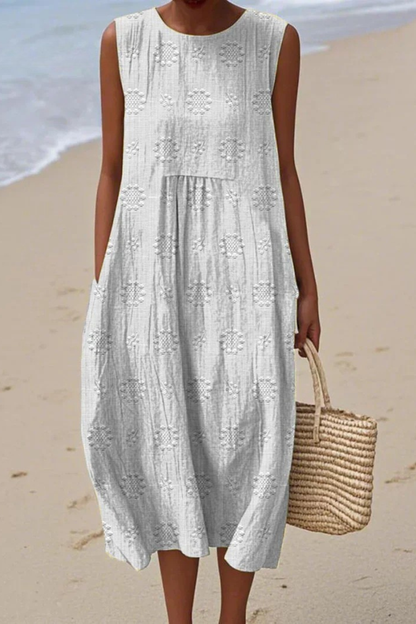 piper-sleeveless-dress-with-embroidery-02.webp