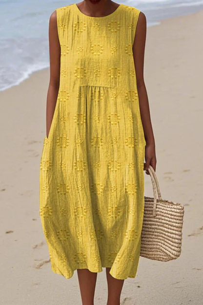 piper-sleeveless-dress-with-embroidery-06.webp